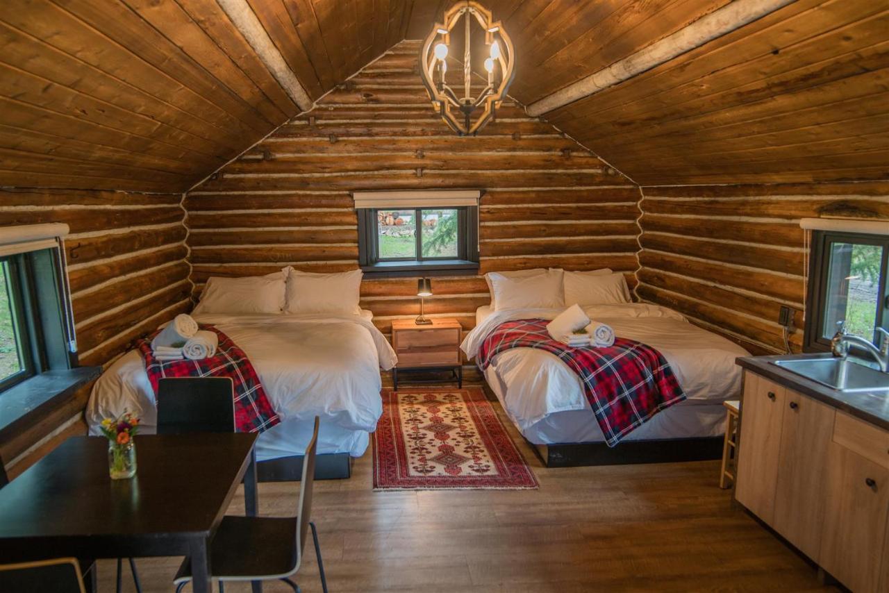 Chute Lake Lodge Naramata Exterior photo